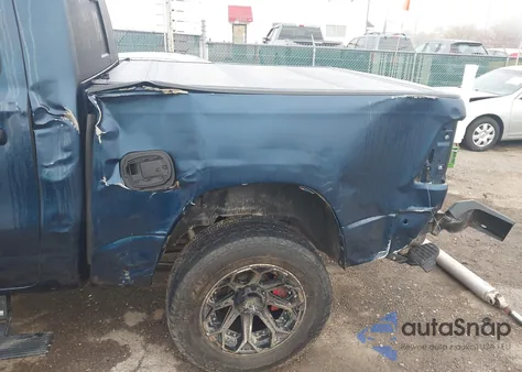 2023 Ram 1500 Big Horn 4X4 5'7 Box z USA, uszkodzony, nr VIN 1C6SRFFT0PN549964